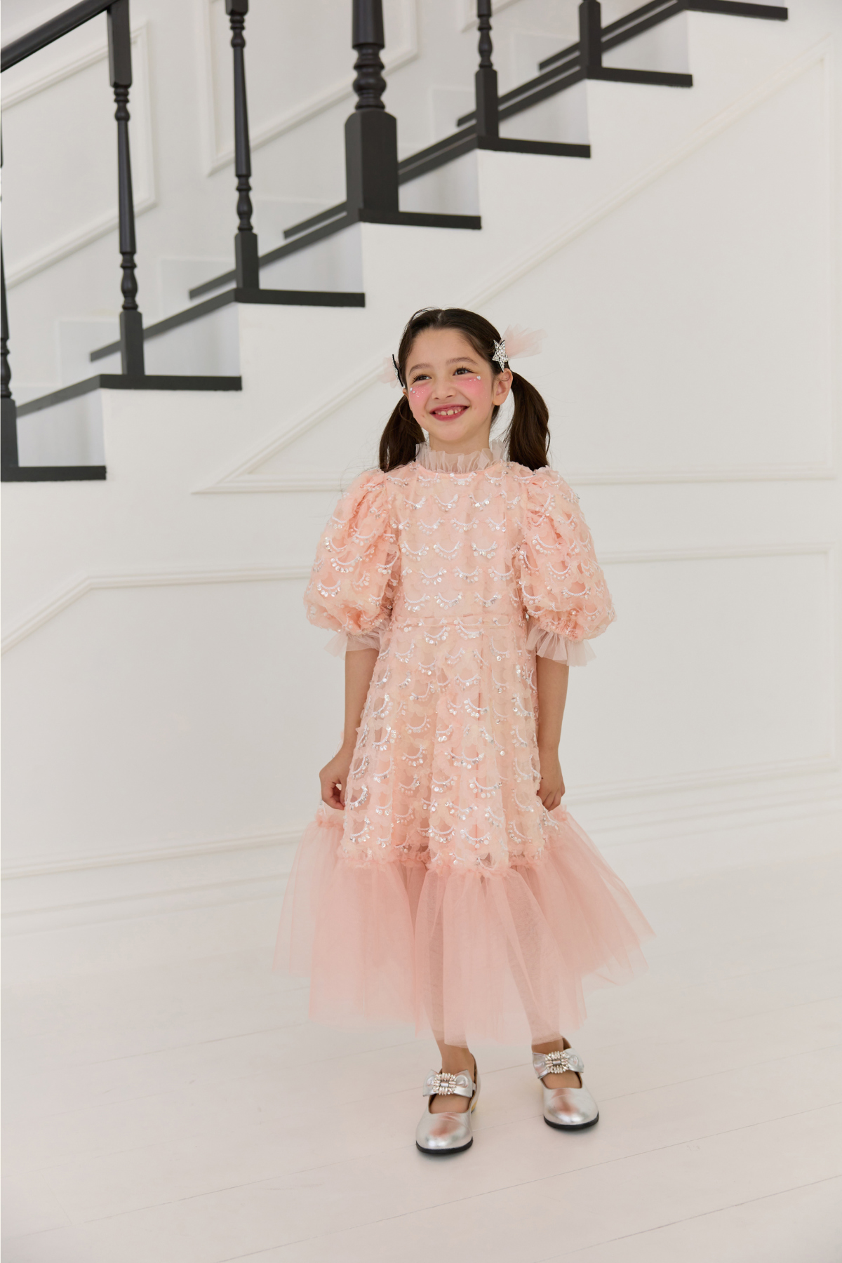 드레스 모델 착용 이미지-S79L19