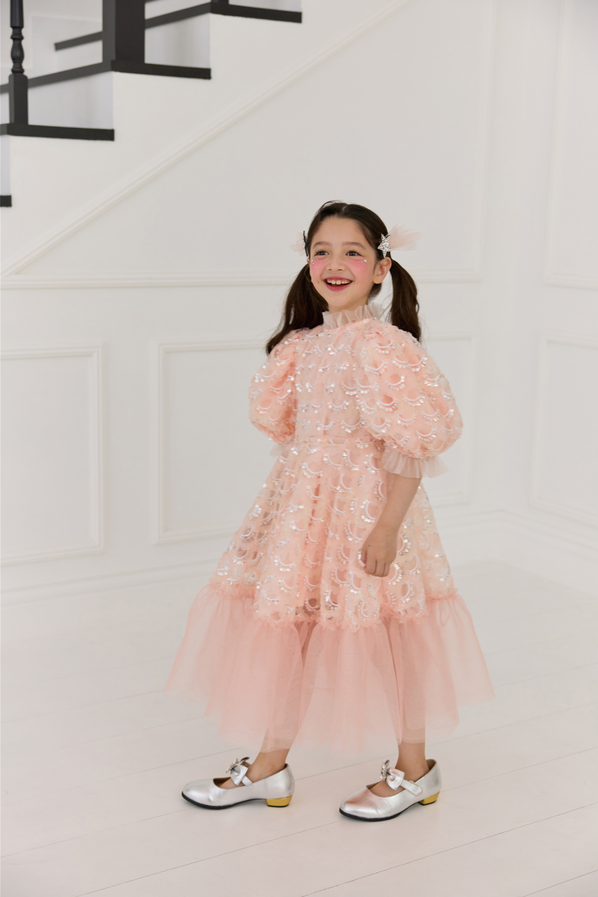 드레스 모델 착용 이미지-S79L30