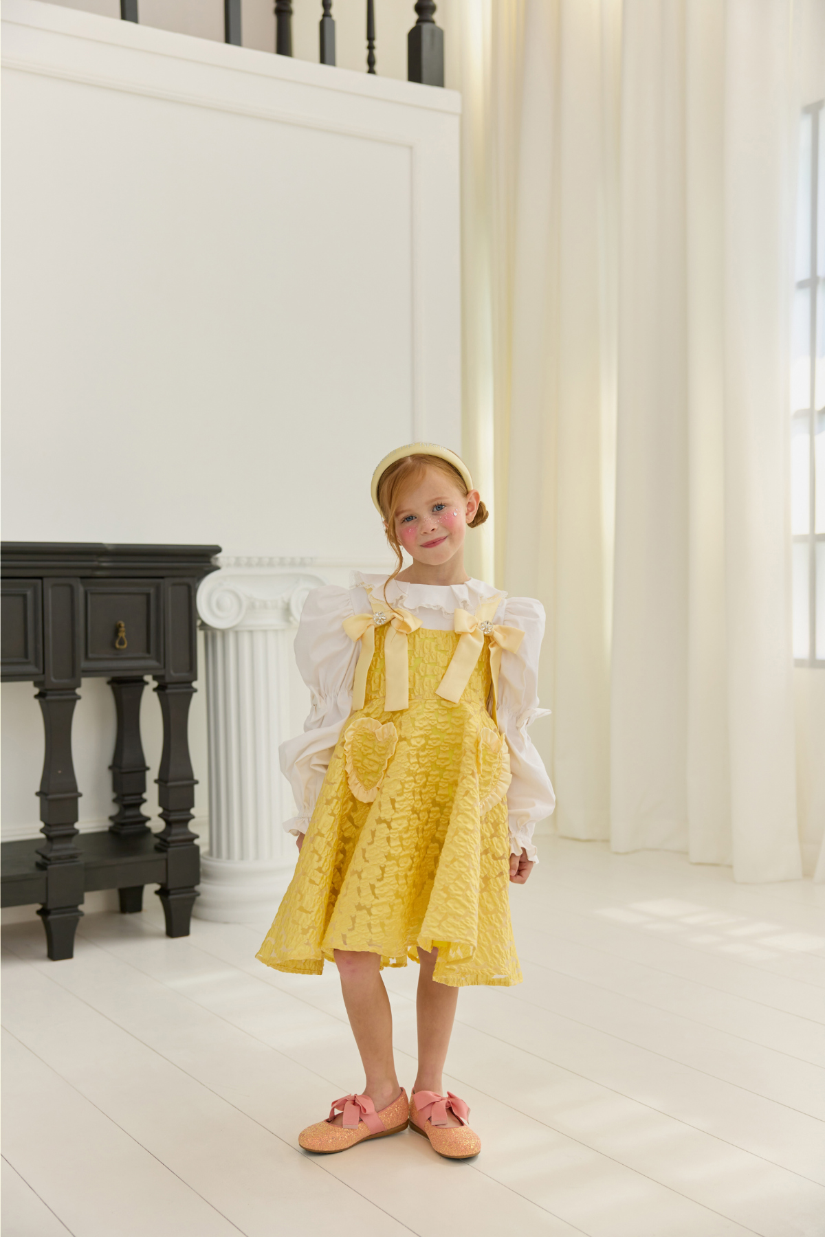 드레스 모델 착용 이미지-S85L102