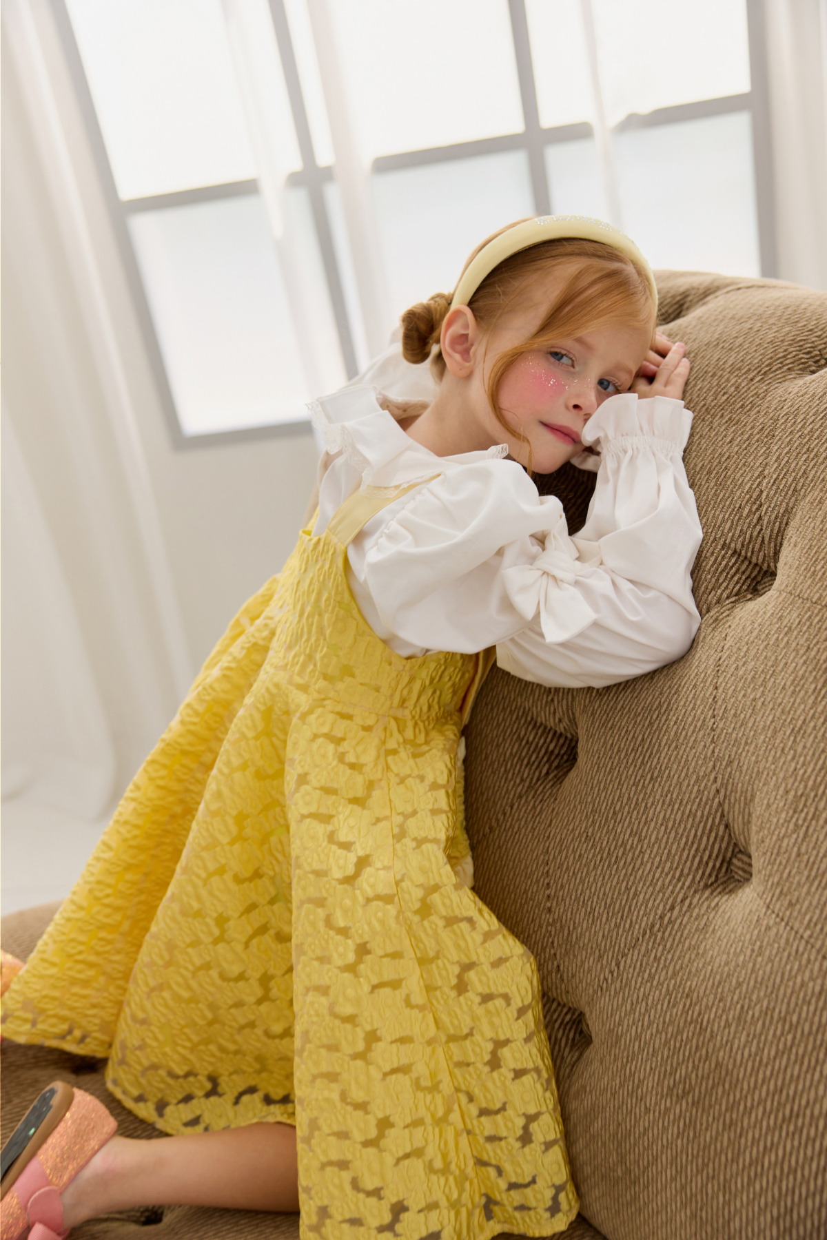 드레스 모델 착용 이미지-S85L122