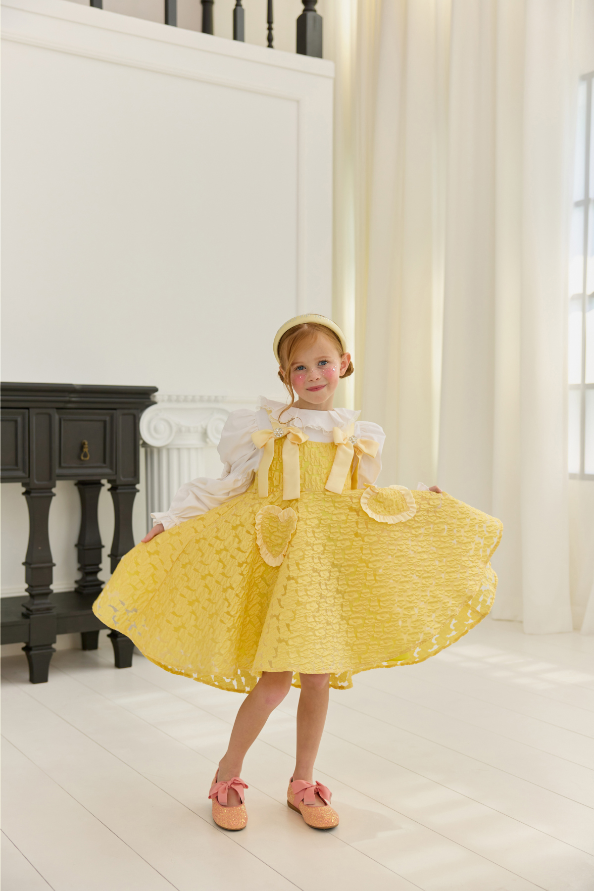 드레스 모델 착용 이미지-S85L134