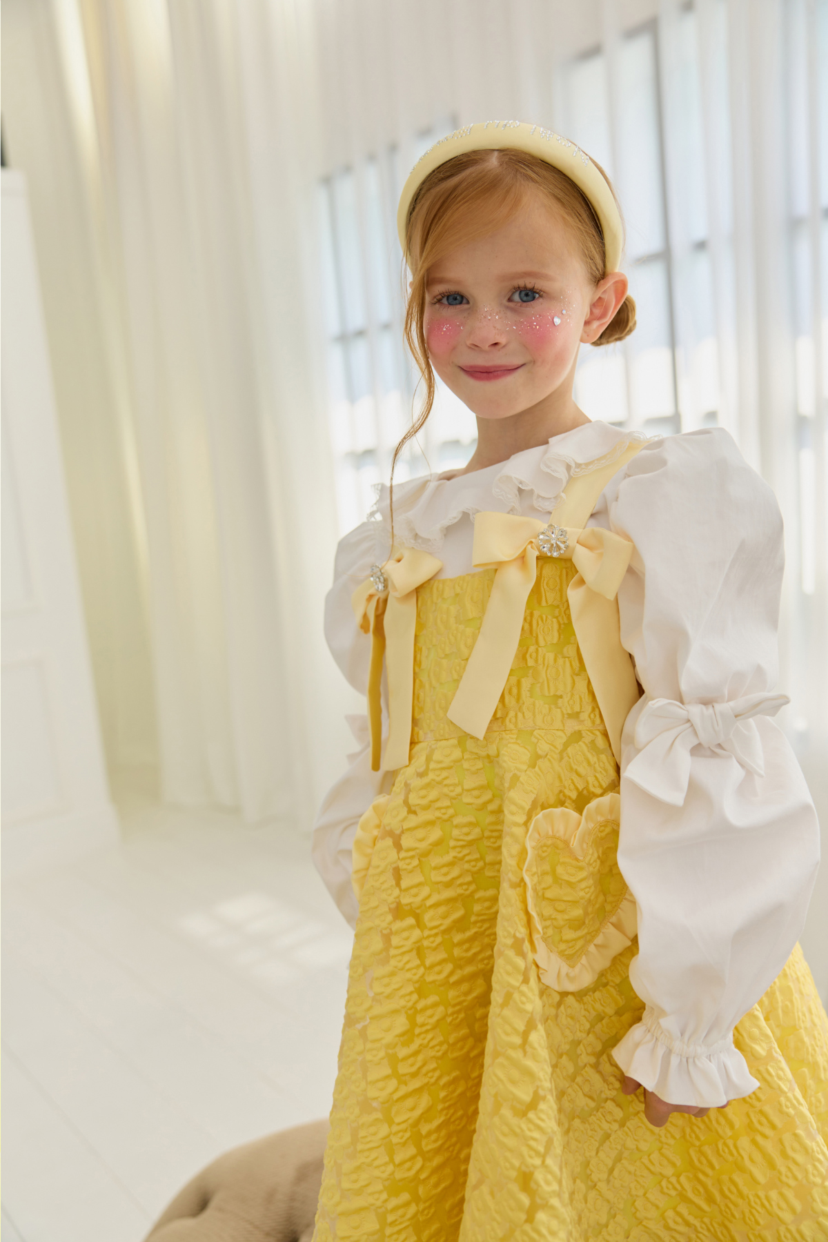 드레스 모델 착용 이미지-S85L105