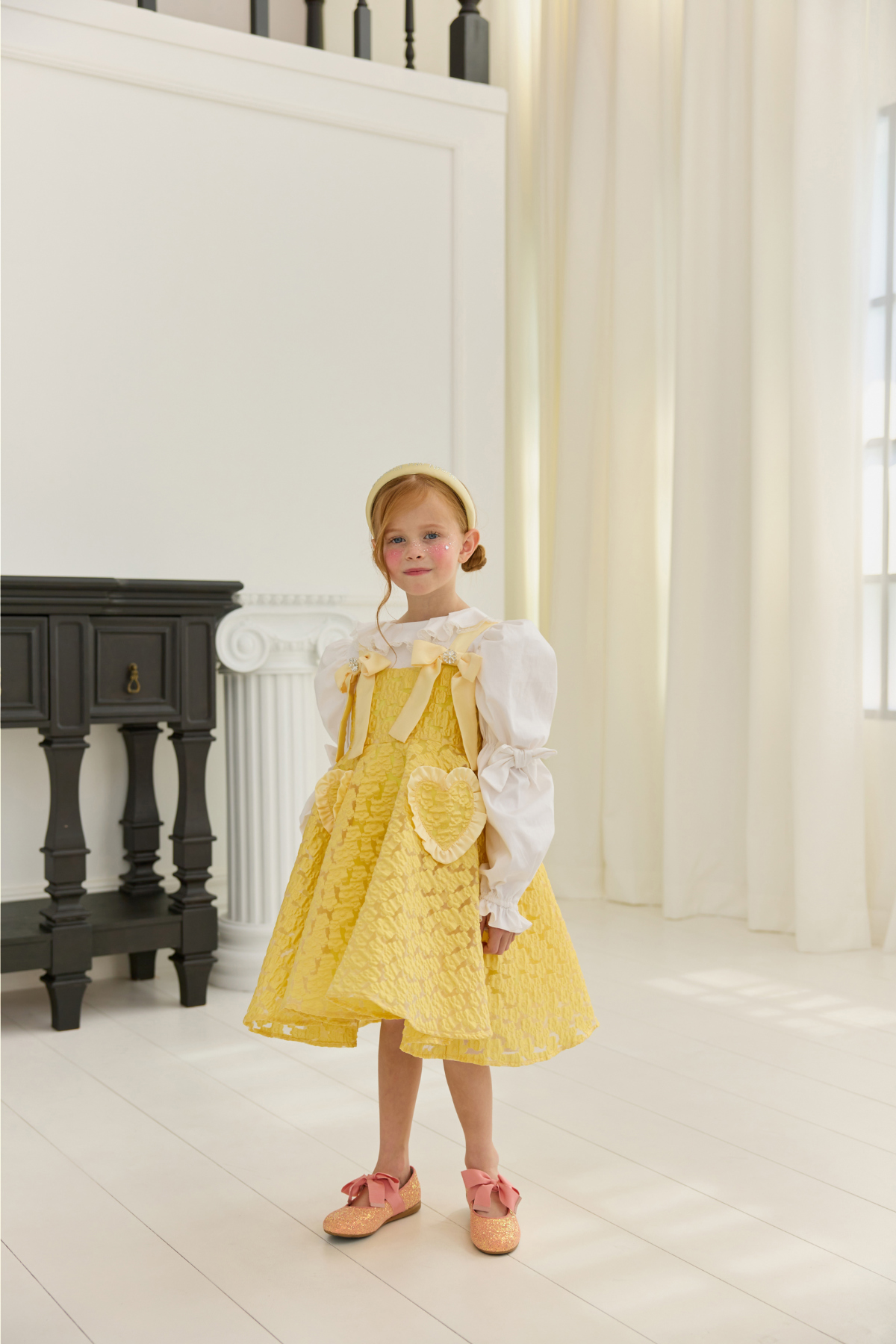 드레스 모델 착용 이미지-S85L104