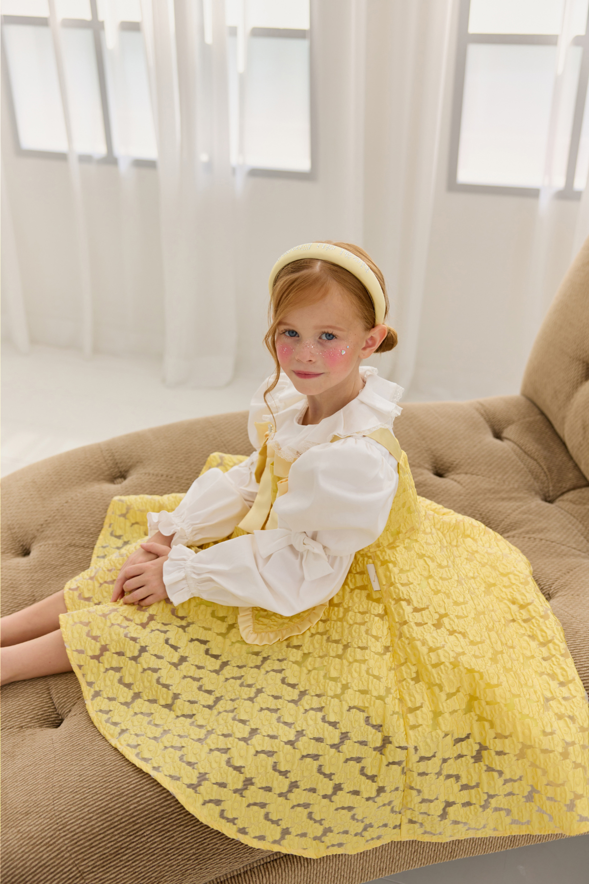 드레스 모델 착용 이미지-S85L127