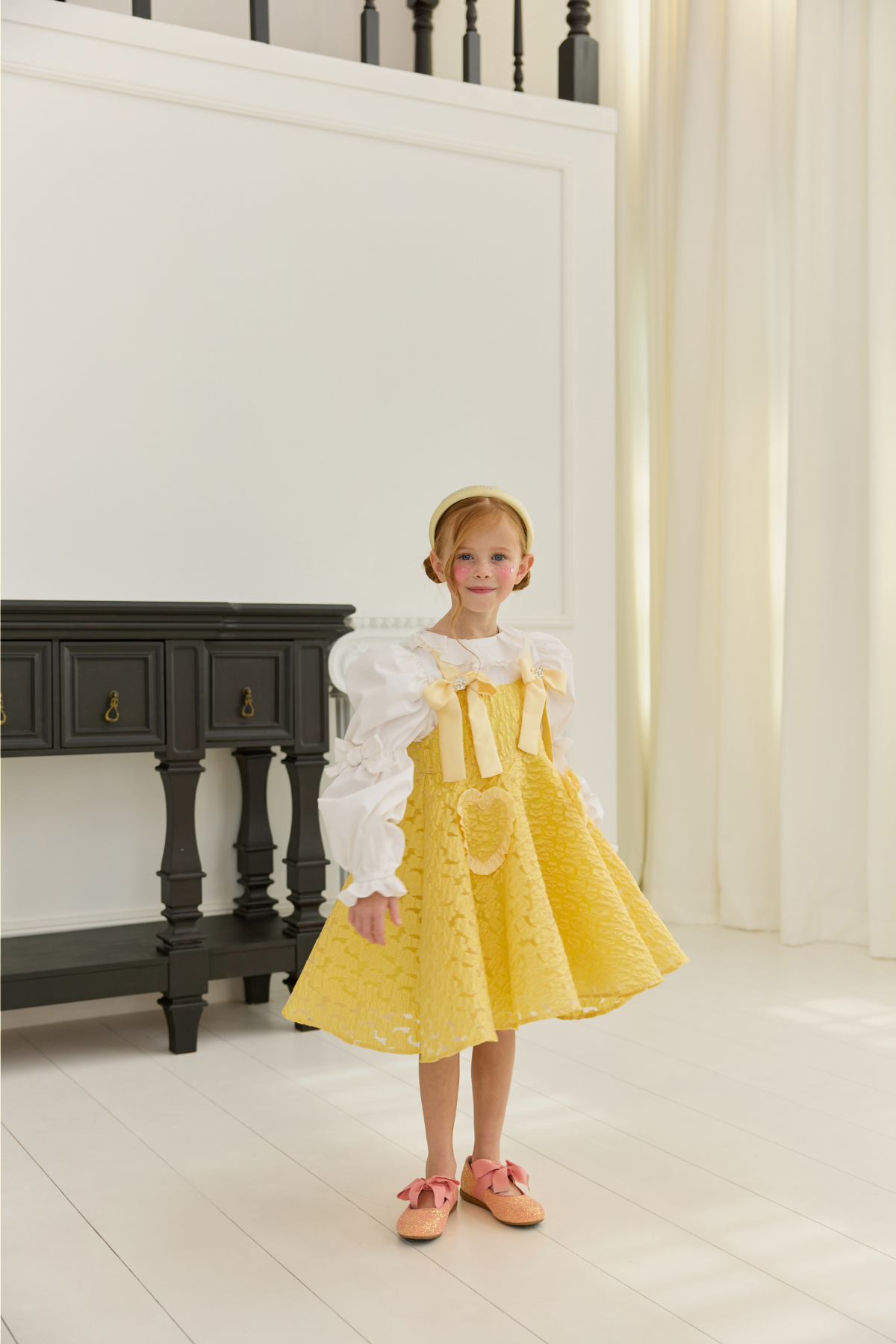 드레스 모델 착용 이미지-S85L97