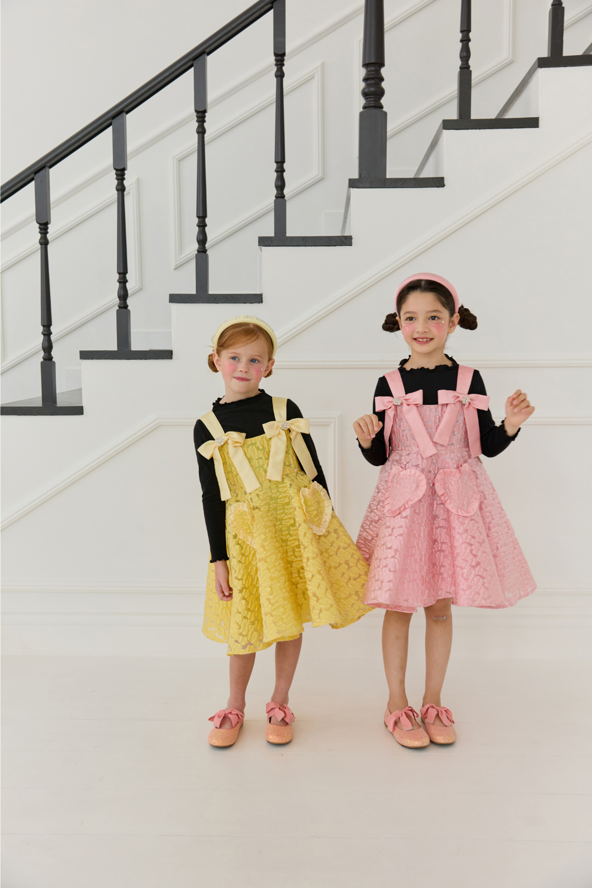 드레스 모델 착용 이미지-S85L8