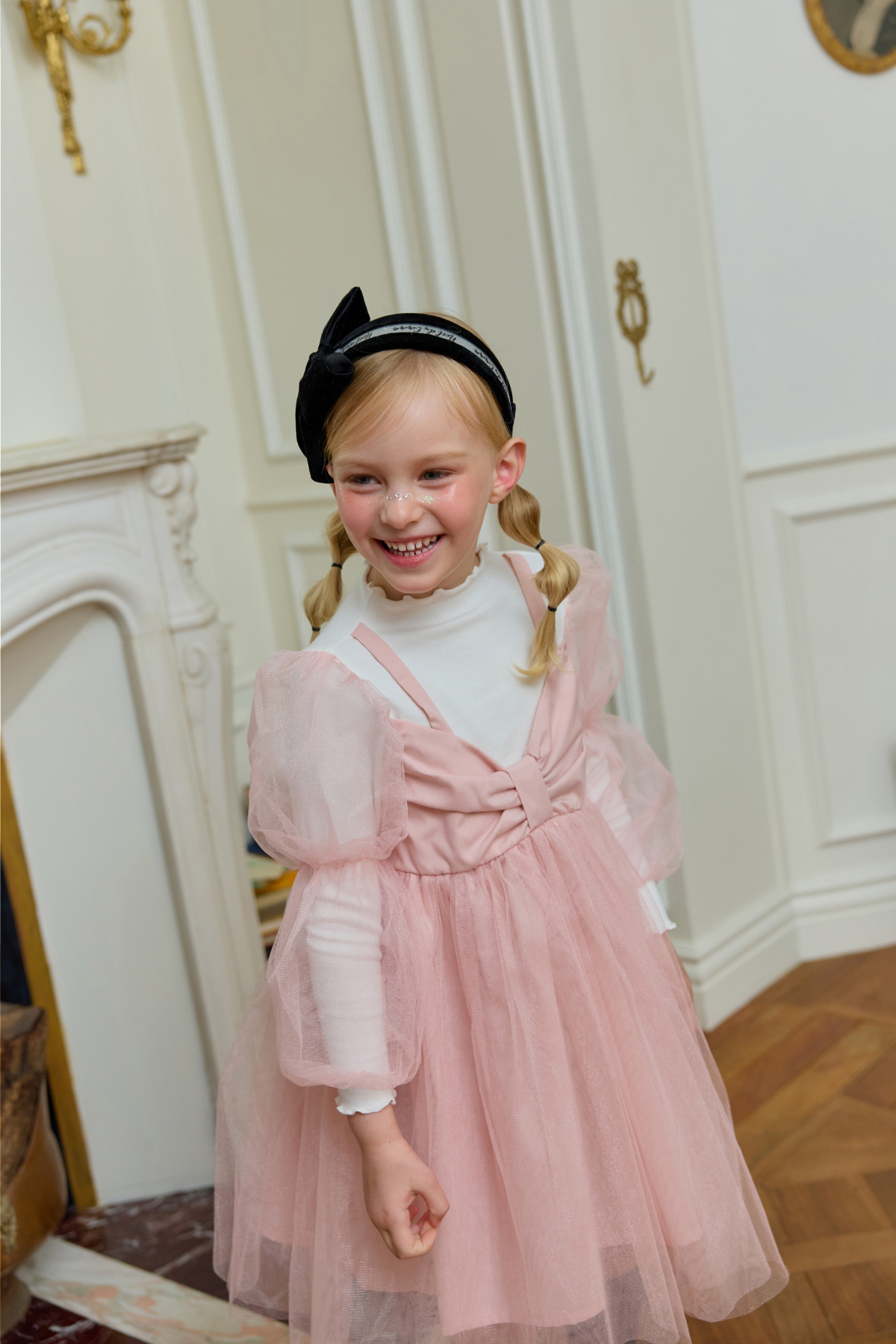 악세사리 모델 착용 이미지-S29L10