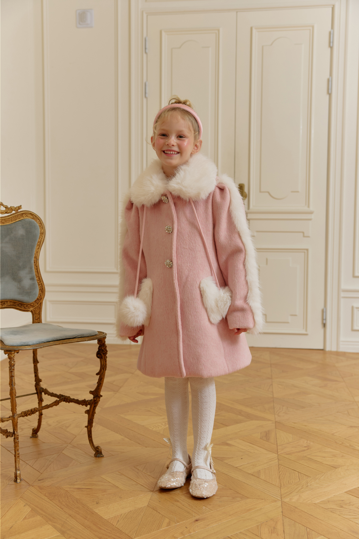 코트 모델 착용 이미지-S112L12