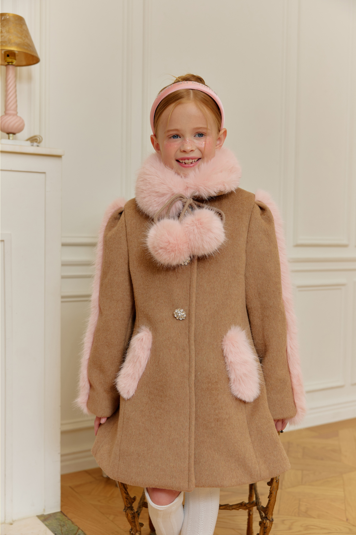 코트 모델 착용 이미지-S111L13