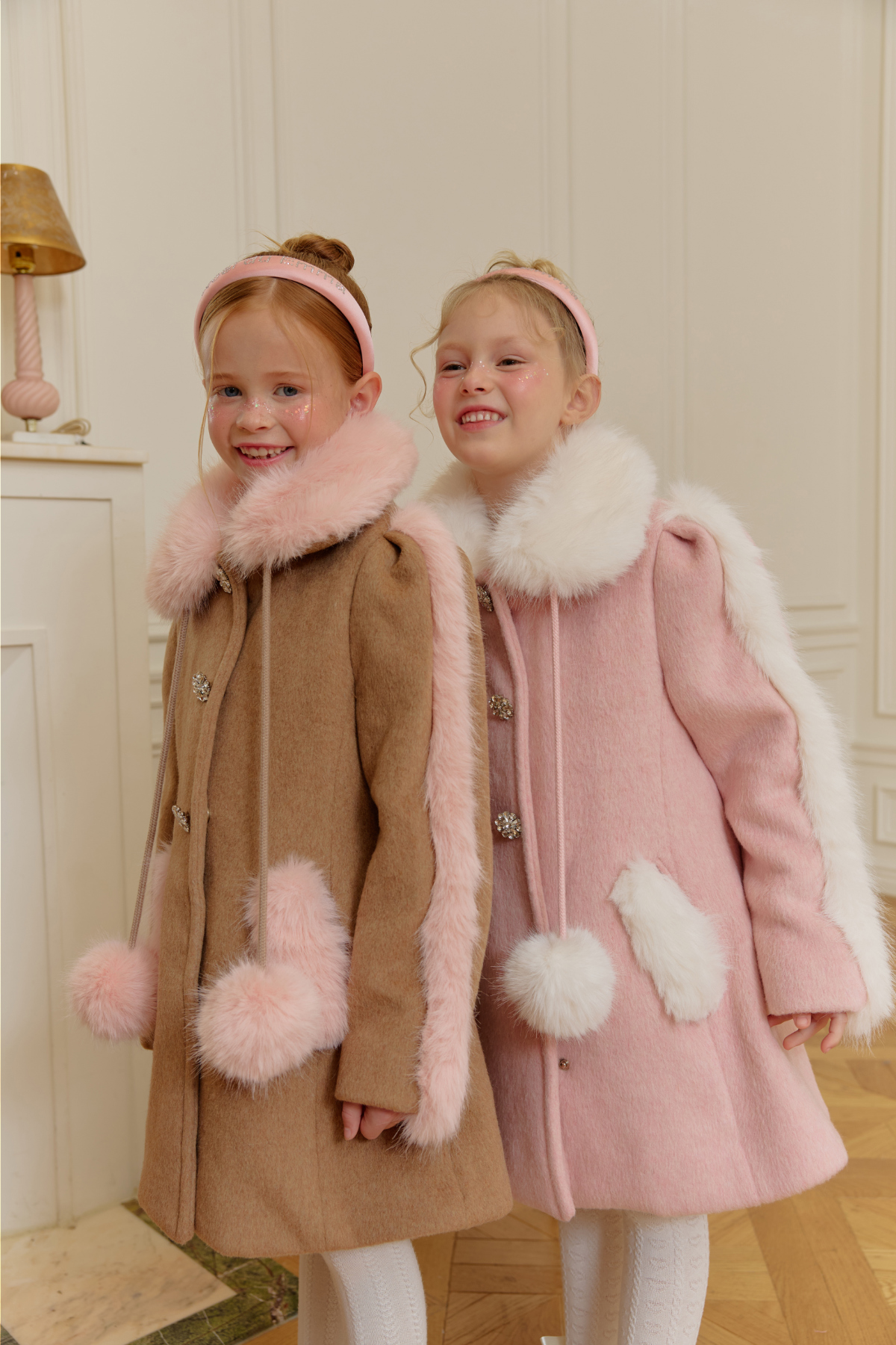 코트 모델 착용 이미지-S112L40