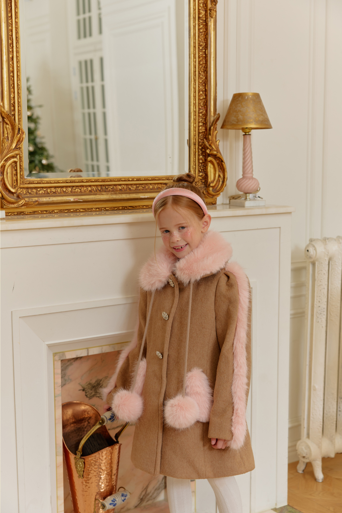 코트 모델 착용 이미지-S111L47