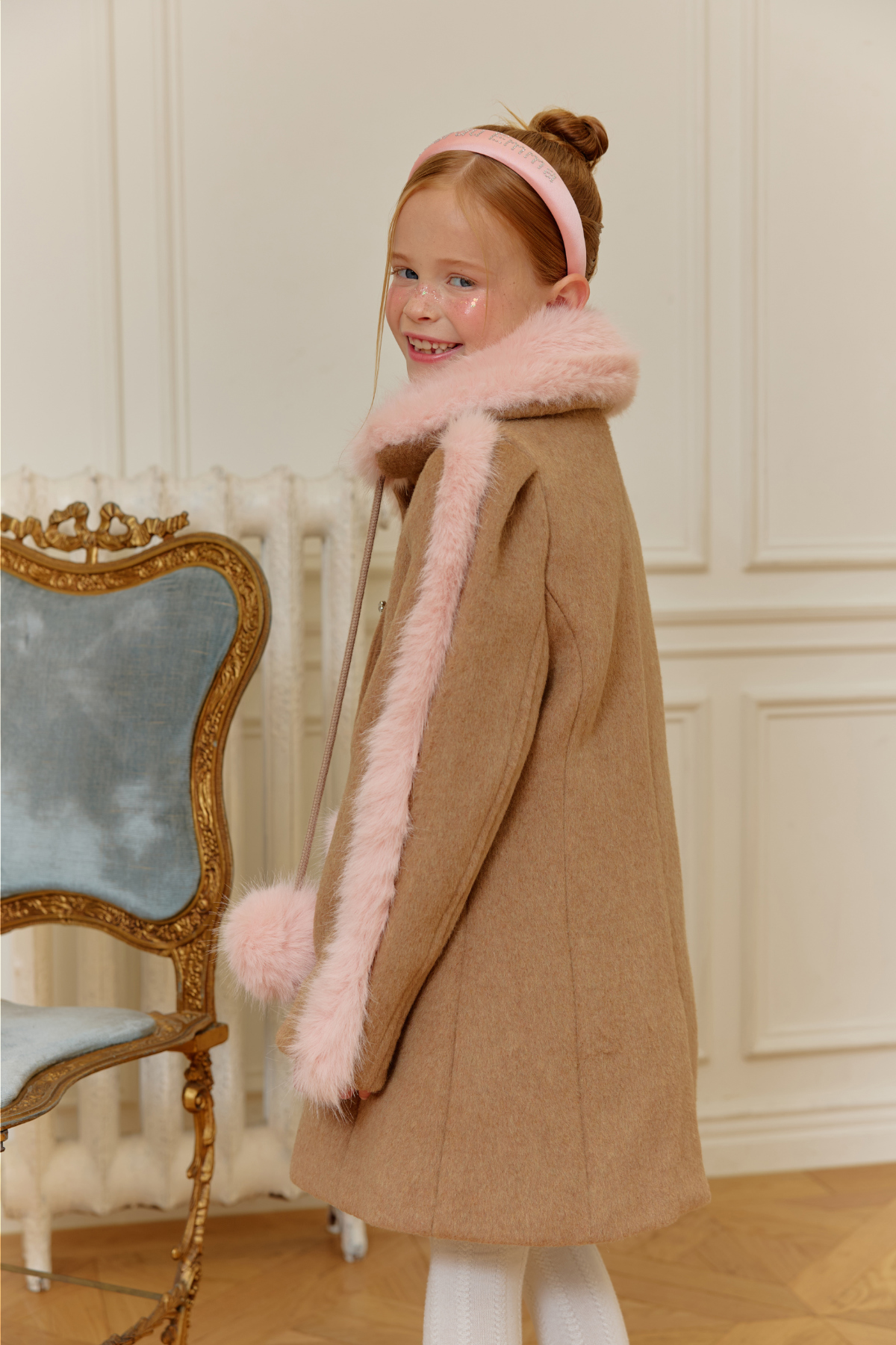 코트 모델 착용 이미지-S111L26