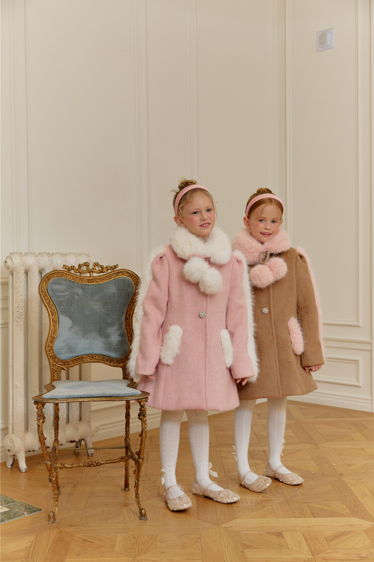 코트 모델 착용 이미지-S112L73