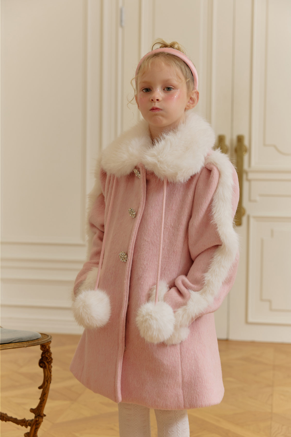 코트 모델 착용 이미지-S112L20