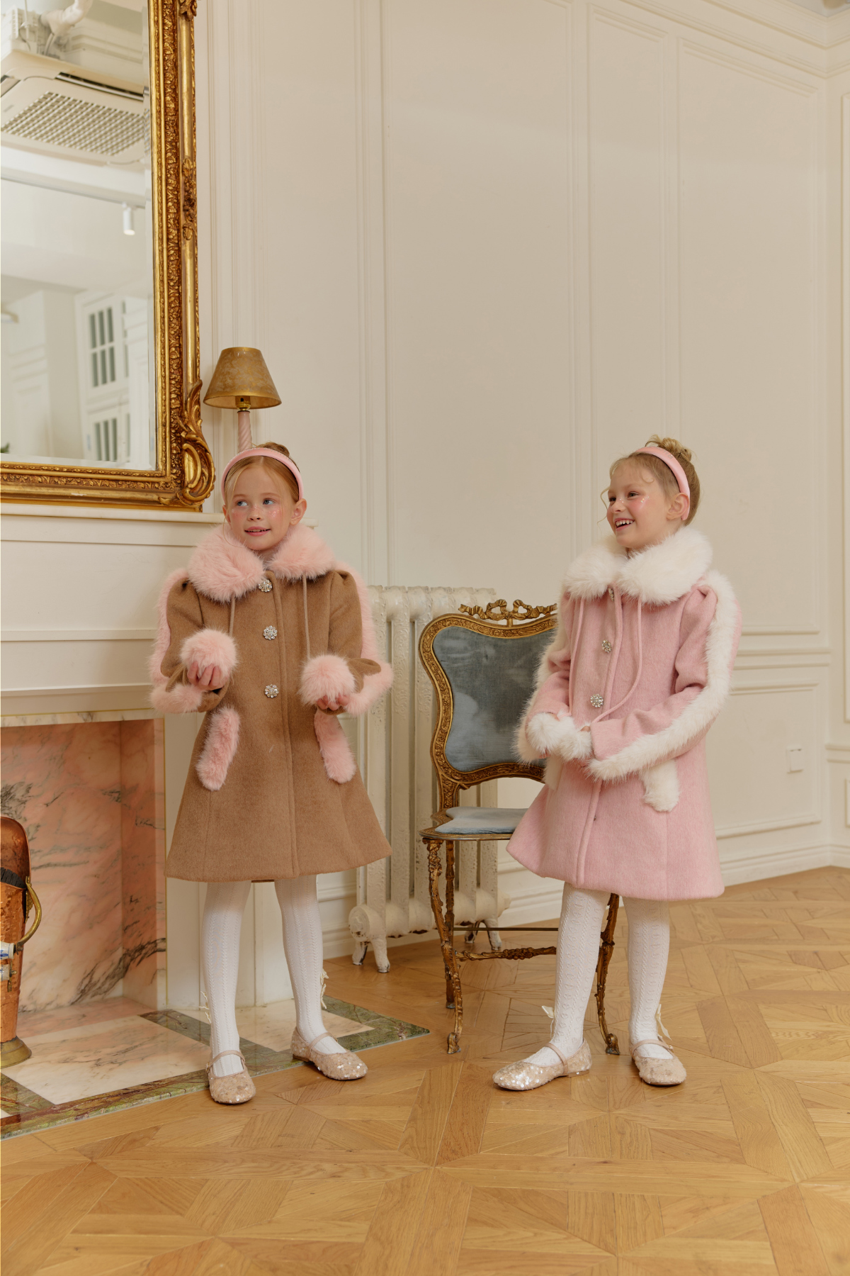 코트 모델 착용 이미지-S112L51