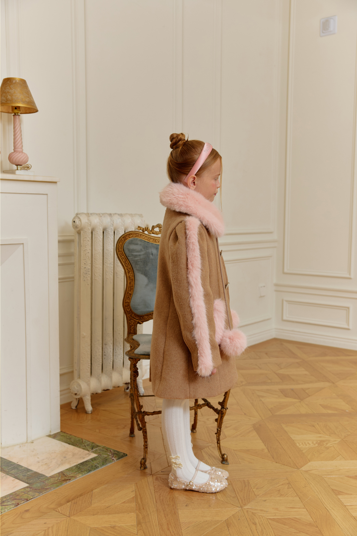 코트 모델 착용 이미지-S111L22