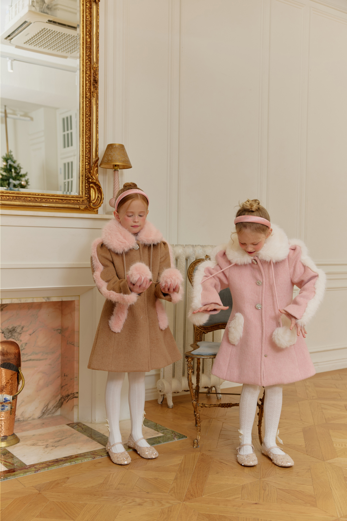 코트 모델 착용 이미지-S112L52