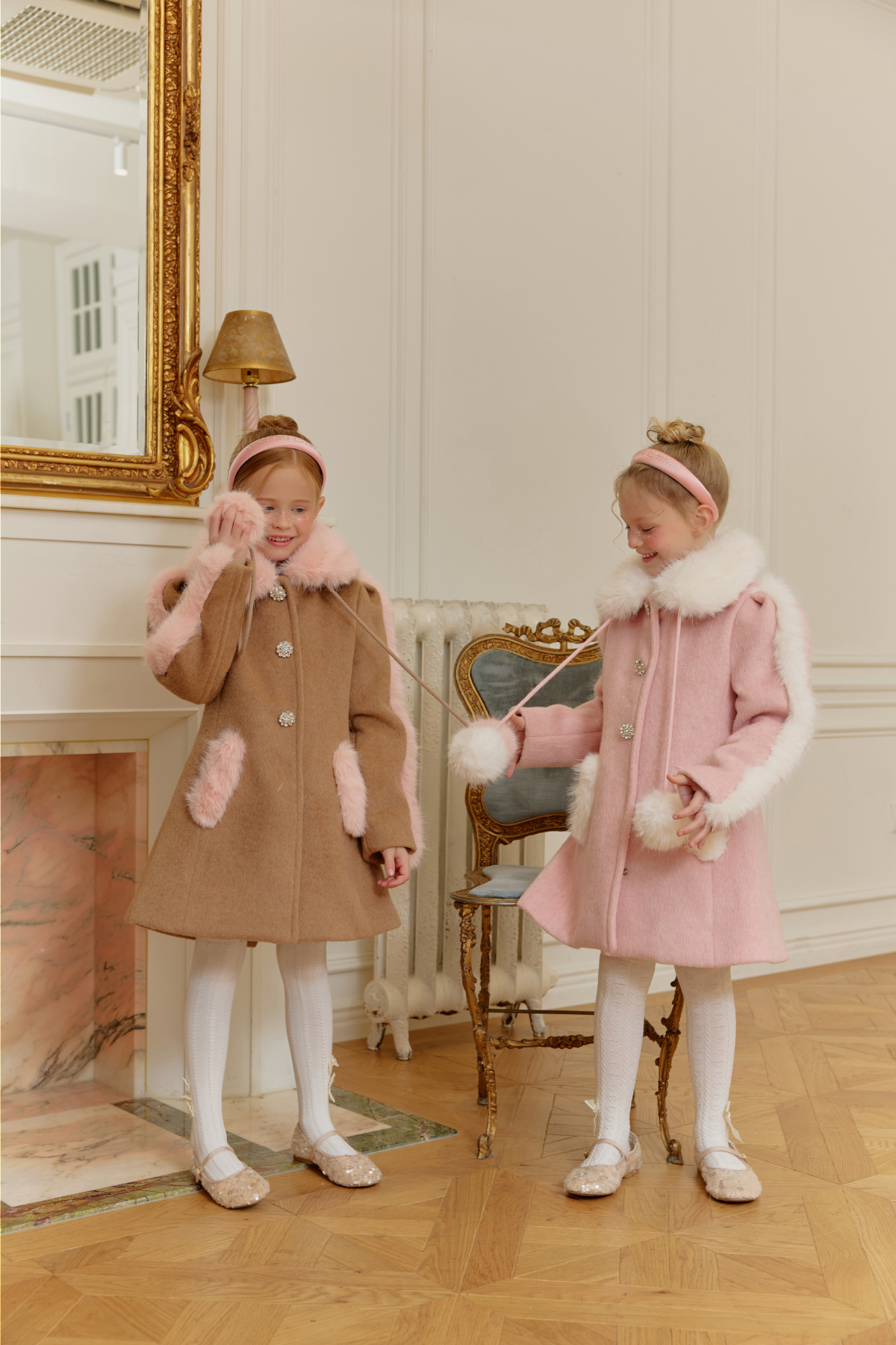 코트 모델 착용 이미지-S112L54