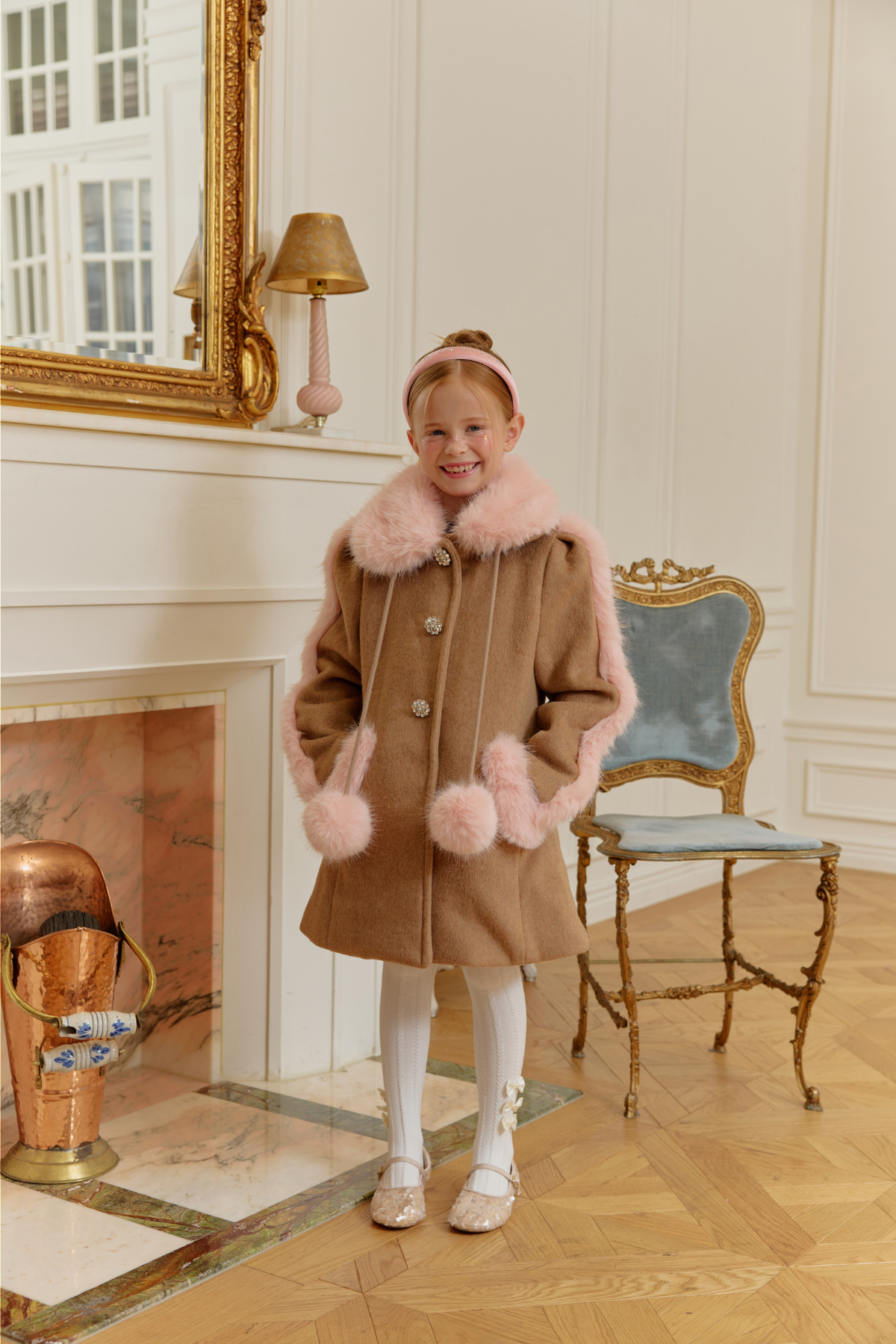 코트 모델 착용 이미지-S112L7