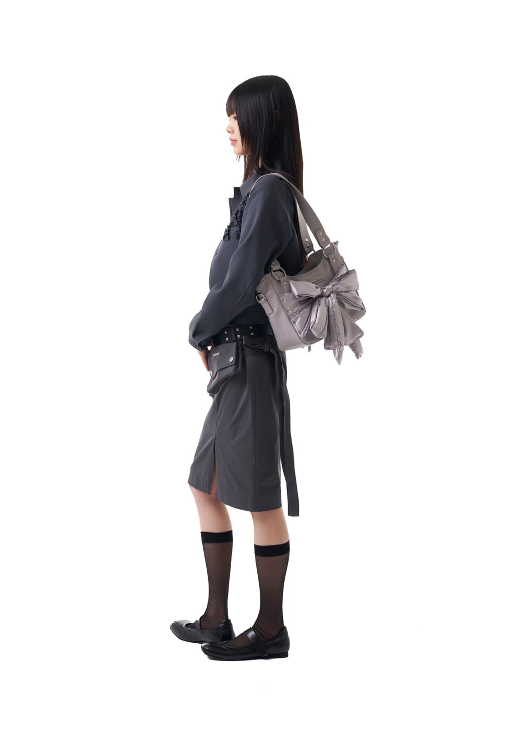 07.24 예약 배송] Laced Ribbon Leather Shoulder Bag (Light