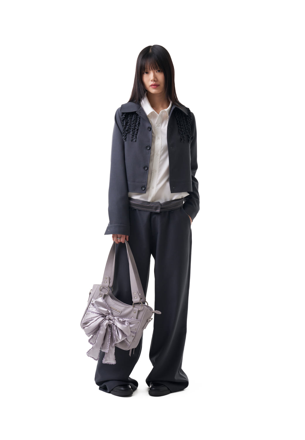 IUGAMAKARAS★韓国★大人気★Laced Ribbon Leather Shoulder Bag Laced Ribbon Leather Shoulder Bag (Black) #iugamakaras #iuga
