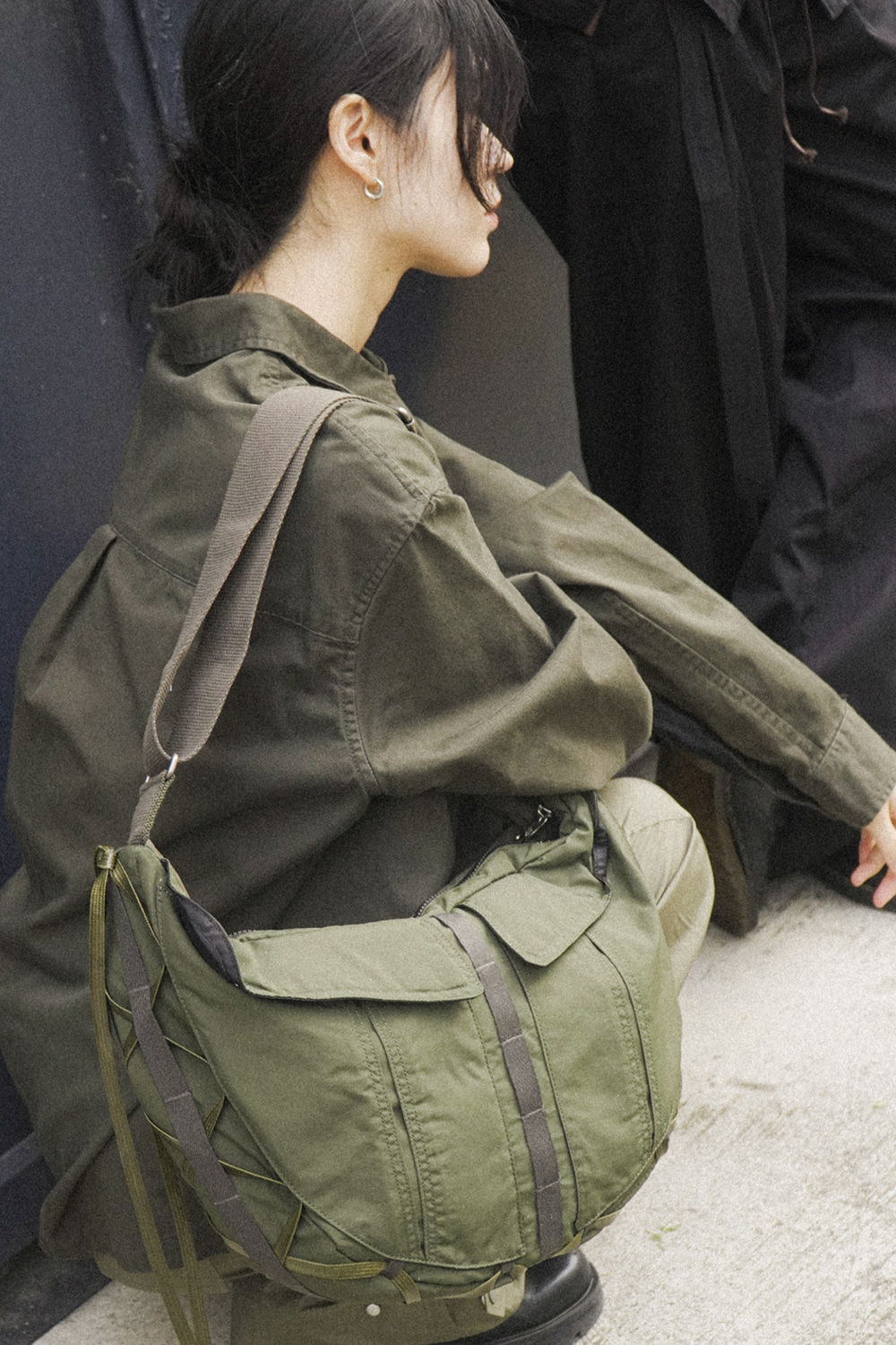 Taped Shoulder Bag (Khaki) - IUGAMAKARAS