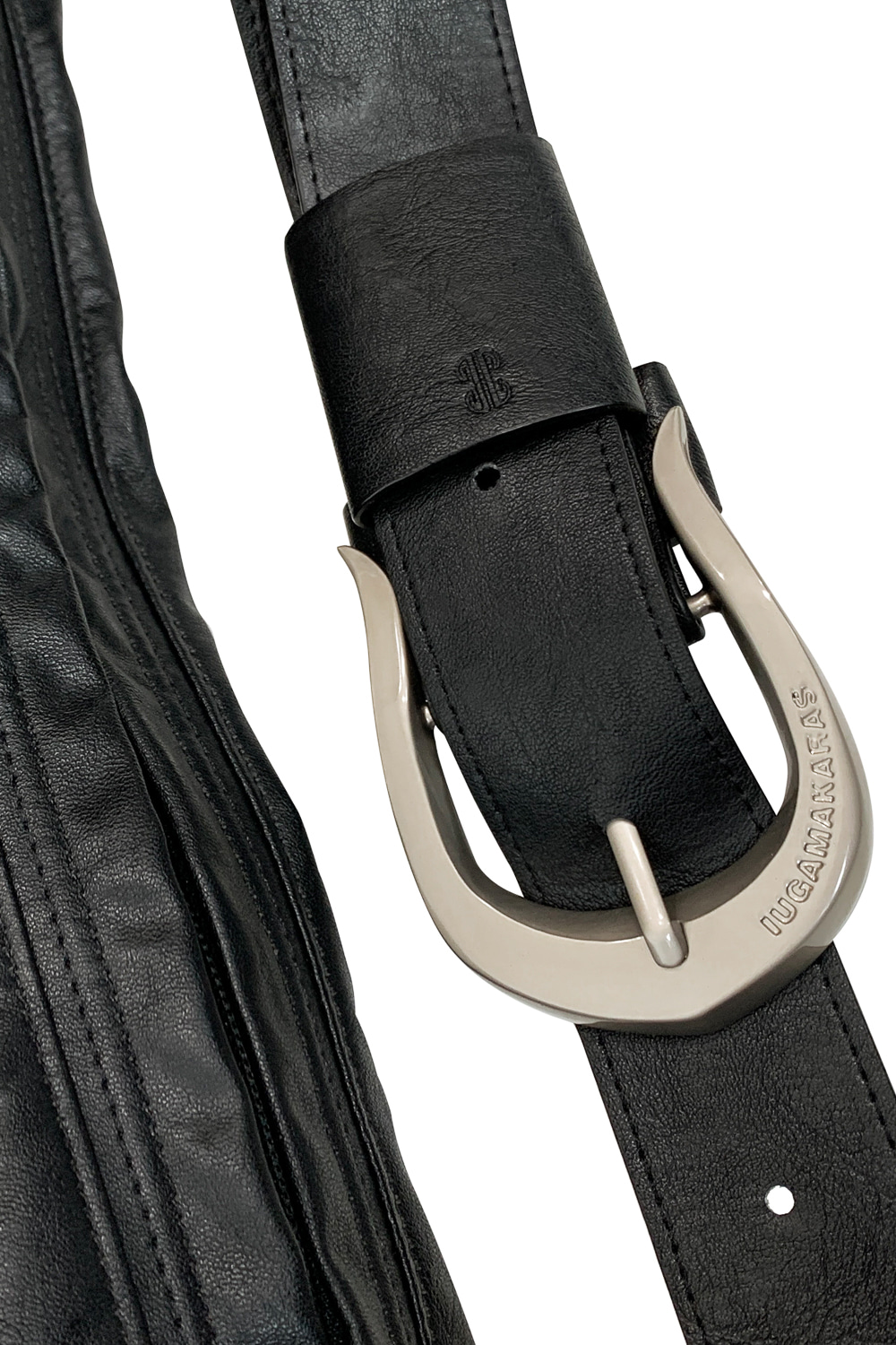 H-Buckle Banana Leather Bag (Black) - IUGAMAKARAS