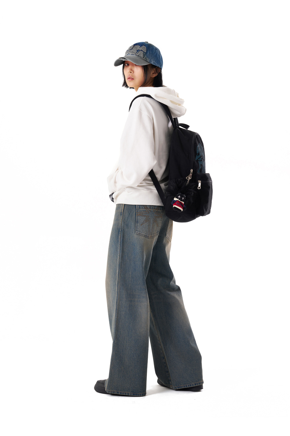 Printed Twill Pocket Backpack (Black) - IUGAMAKARAS