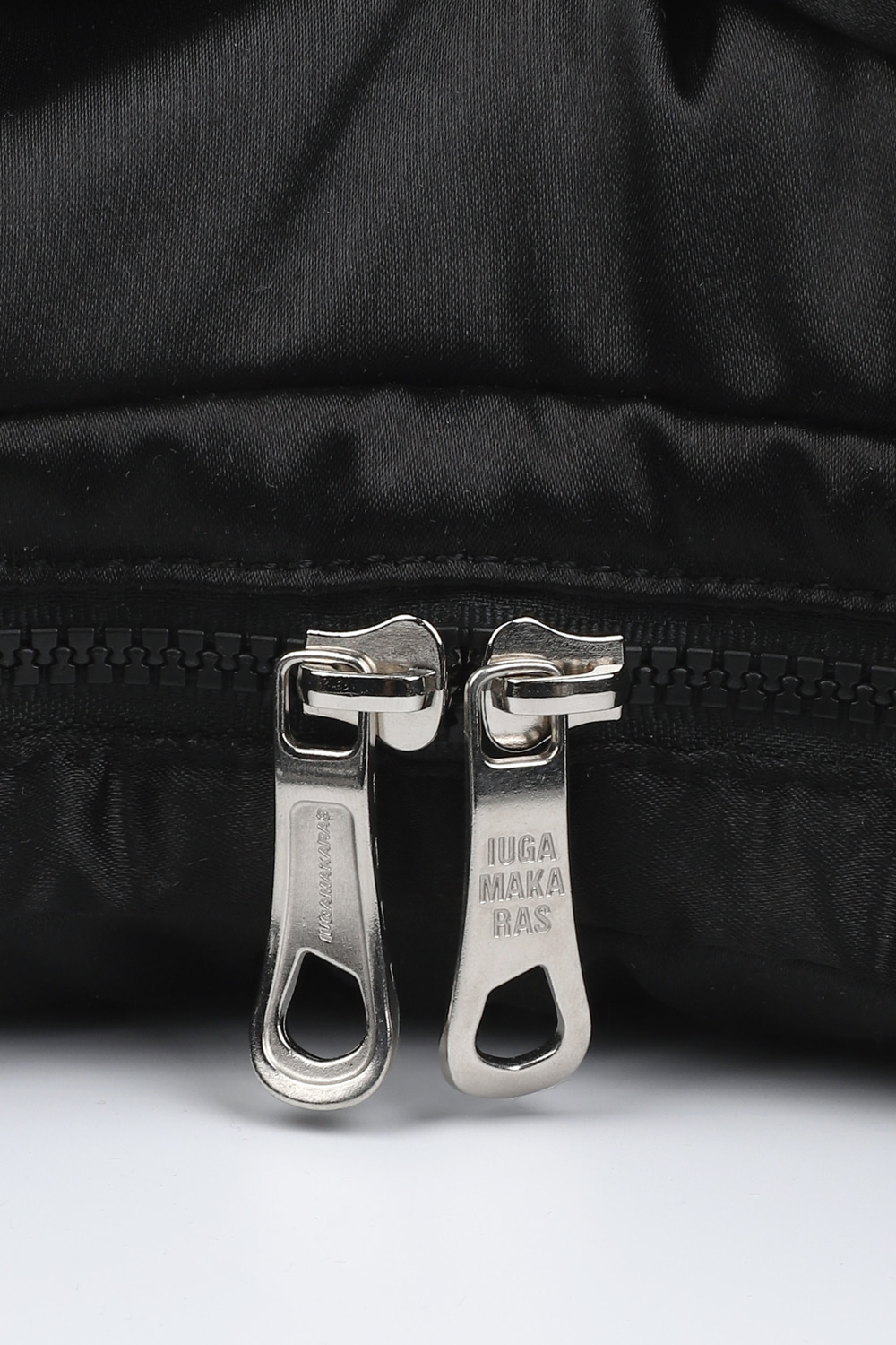 Laced Ribbon Shoulder Bag (Black) - IUGAMAKARAS