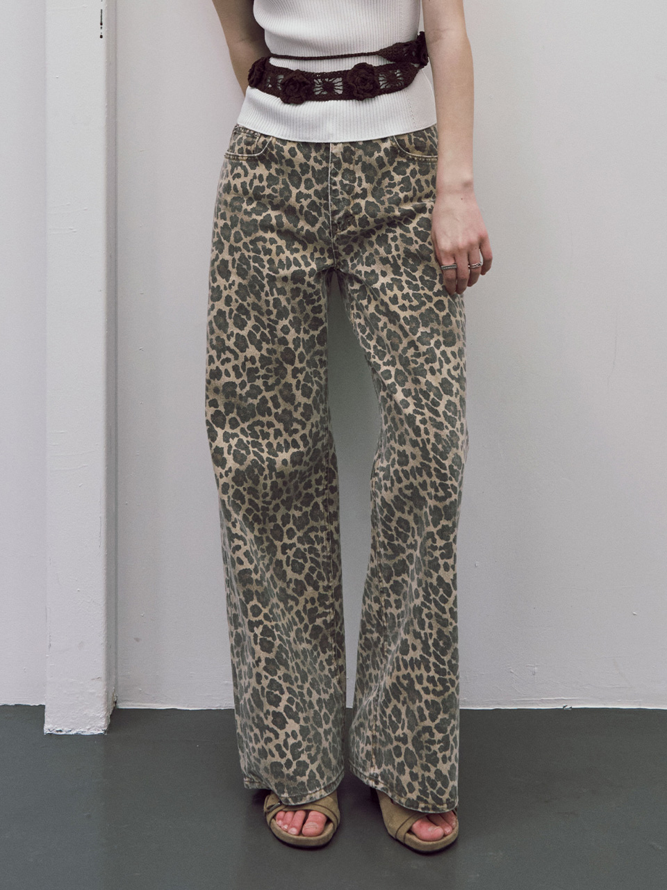 Leopard Denim Pants in L/Brown VJ5SL405-95 - RAIVE