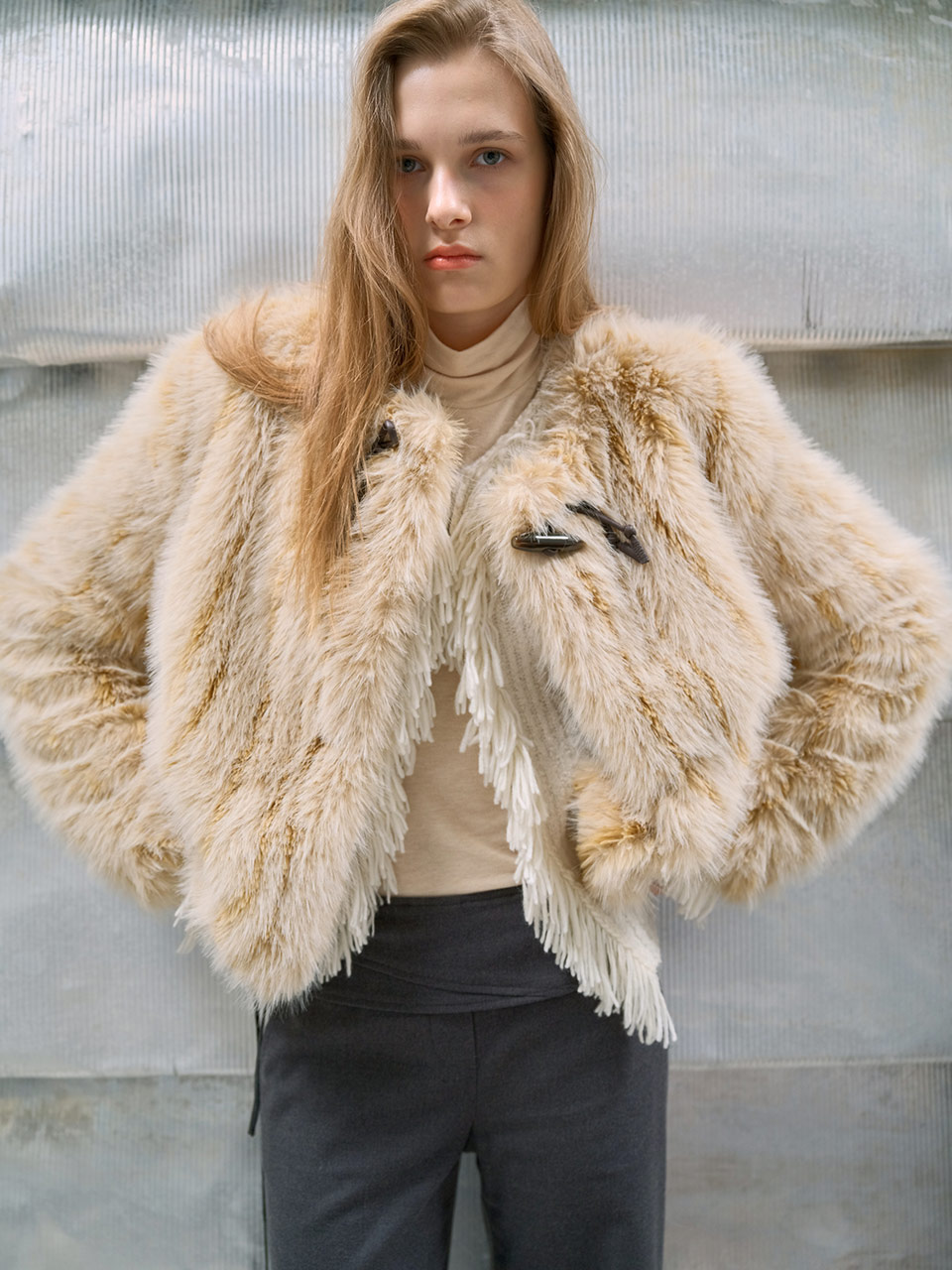 Duffel Fur Jacket in Beige VF5WJ101-91 | RAIVE