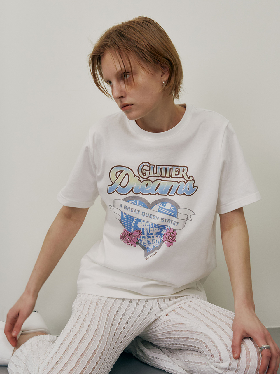 ●RAIVE● Glitter Dreams Graphic T-Shirt VW5ME609_3color Glitter Dreams Graphic T-Shirt VW5ME609_3color - RAIVE