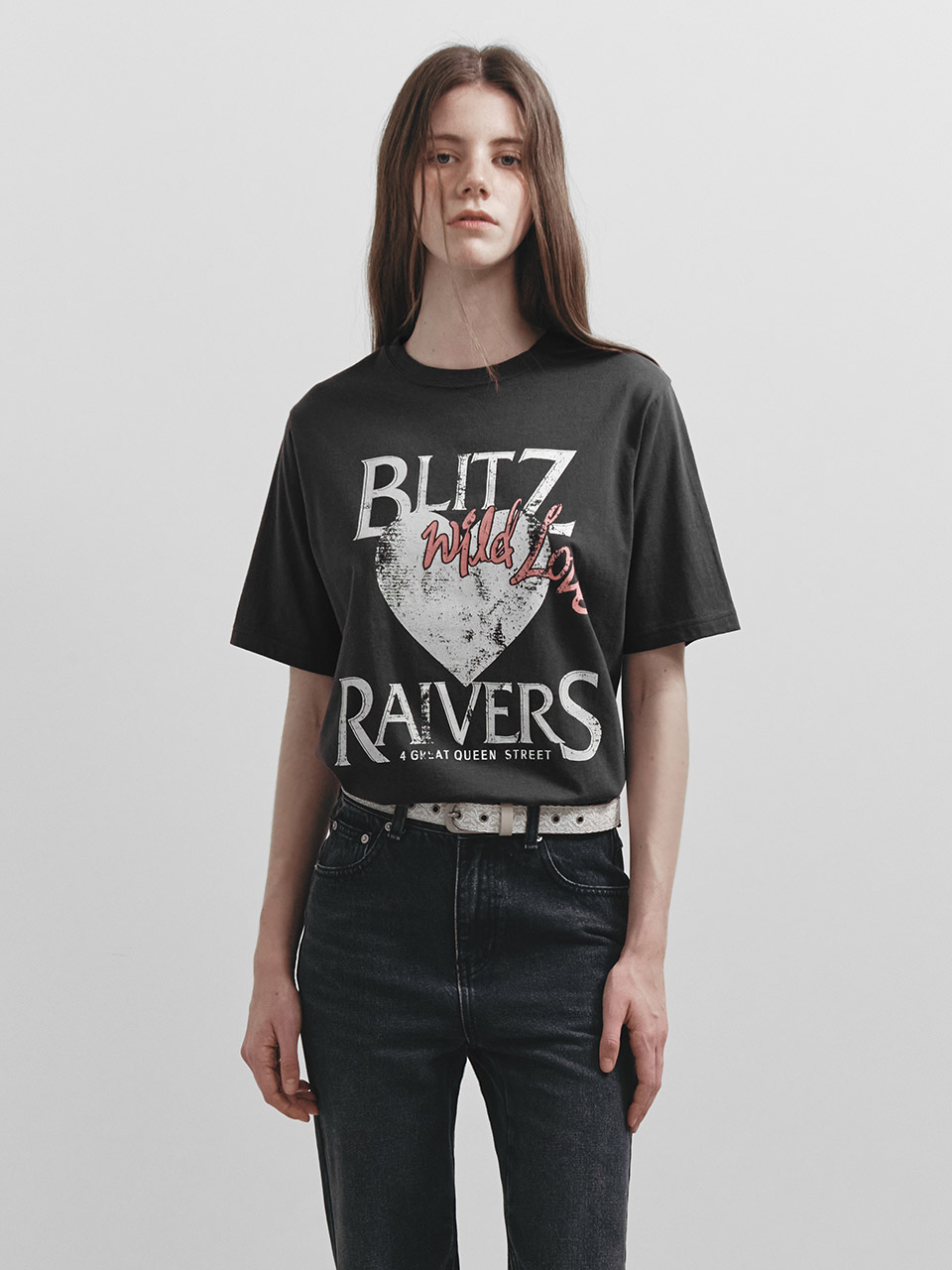 RAIVE ♥ Blur Rose Graphic T-shirt / 追跡付 Blur Rose Graphic T-shirt VW5ME612_2color - 레이브