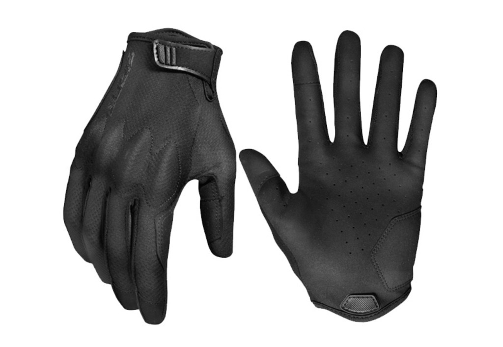 자이언트 타워 긴장갑  /  GIANT TOWER LF GLOVE