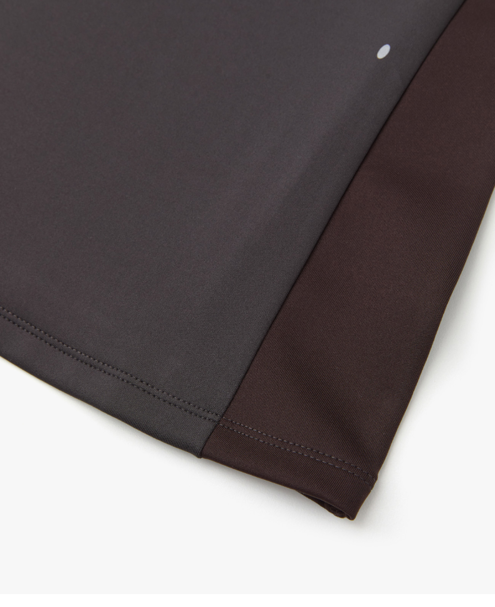 Contour Zip Jersey Detail 2