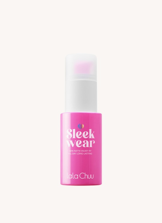 SLEEK WEAR FOUNDATION #NUDE BEIGE