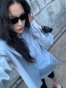 소이셔츠 - 깔끔하고 세련된 미니멀 무드의 데일리 여성 셔츠 제품 이미지