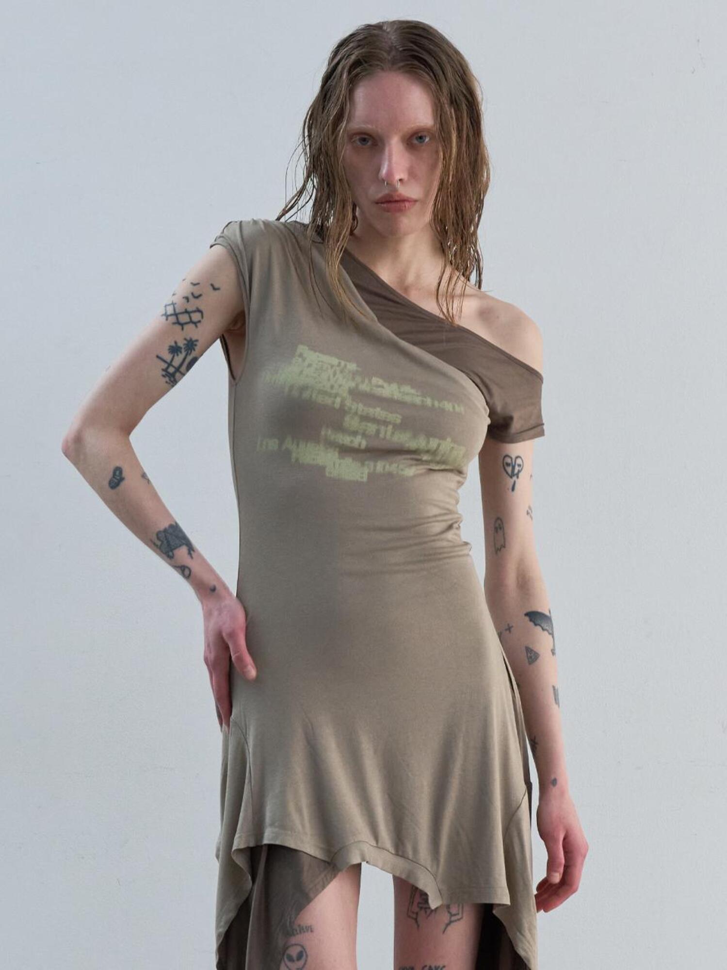 SHOP - DRESS - ORDINARY HOLIDAY
