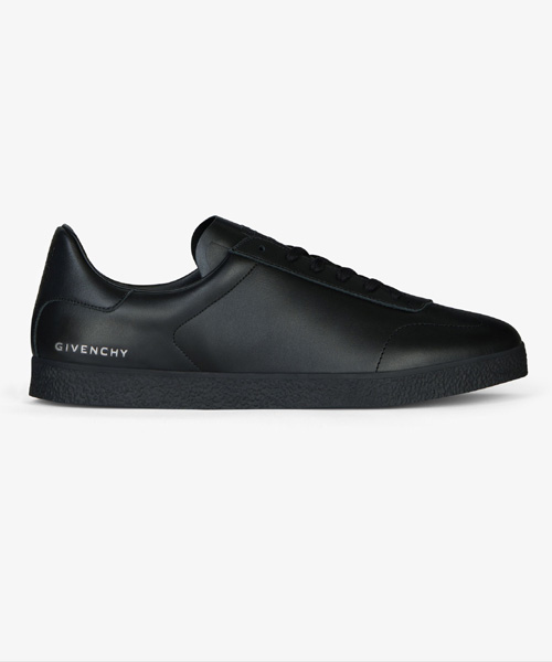 TOWN 가죽 스니커즈