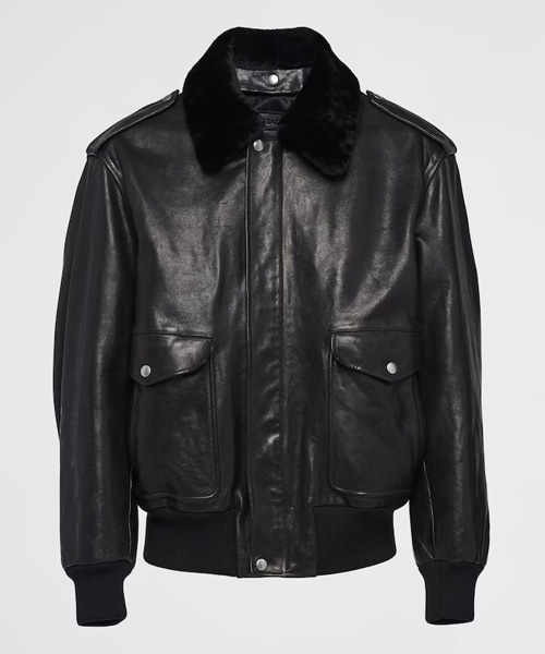 삼각로고 디테일 봄버 자켓