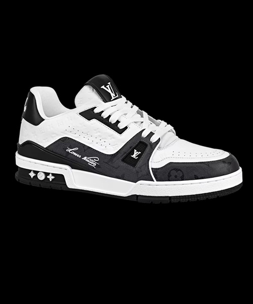 트레이너 스니커즈