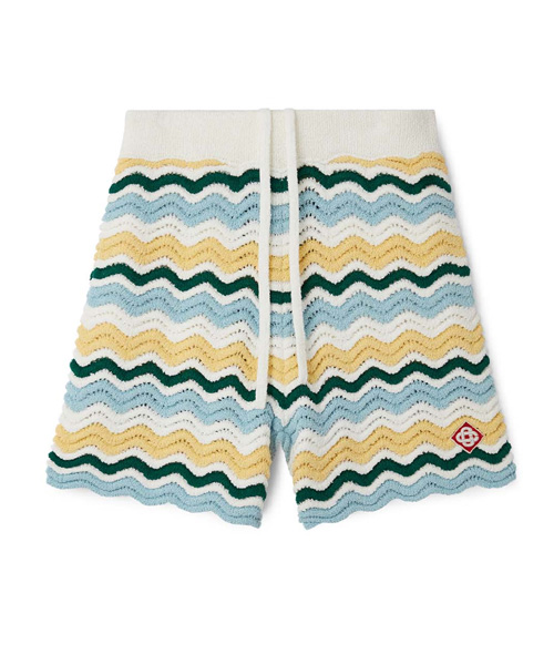 웨이브 부클 하프 팬츠