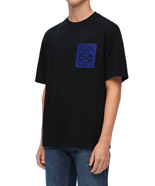 로고 자수 반팔 티셔츠