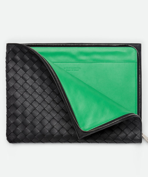 인트레치아토 하프 지퍼 파우치