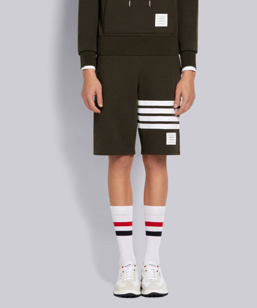 다크 그린 루프백 테리 엔지니어 4-바 클래식 스웨트 쇼츠