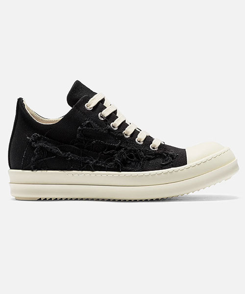 슬래시드 로우 스니커즈