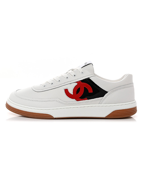 페이턴트 카프스킨 스니커즈