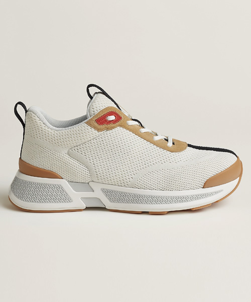 히어로 스니커즈