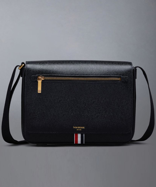 페블 그레인 레더 리포터 백