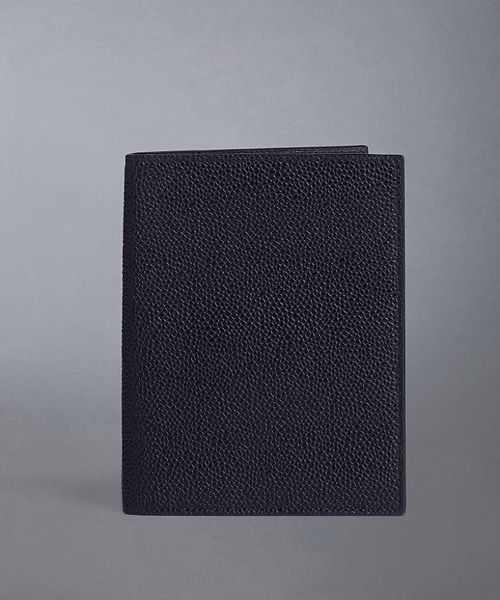 페블 그레인 여권 지갑